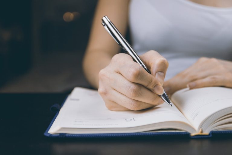 Como Buscar Apoio na Monografia em Moçambique